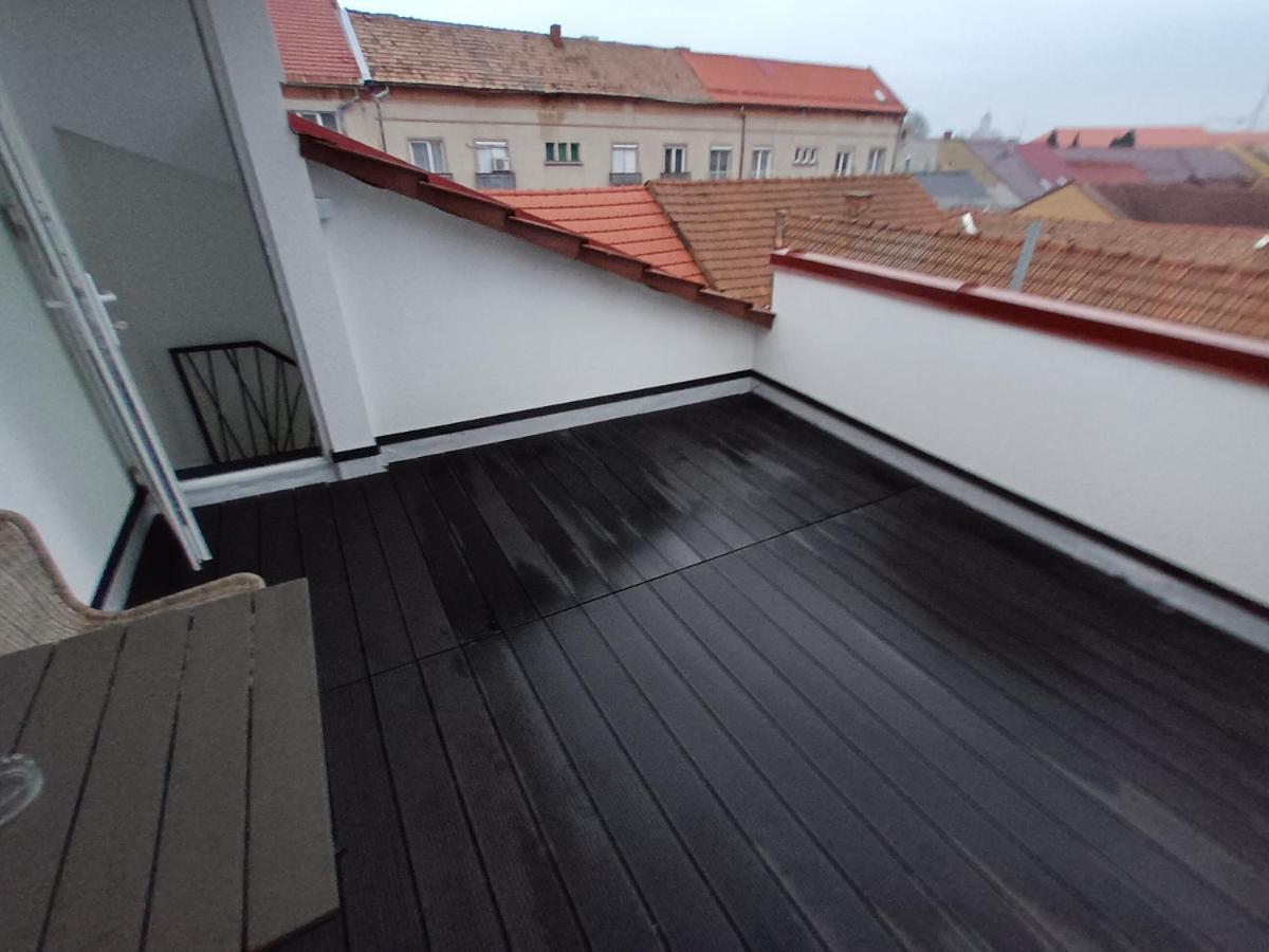 Old Town Studio Apartments Baia Mare Exterior foto