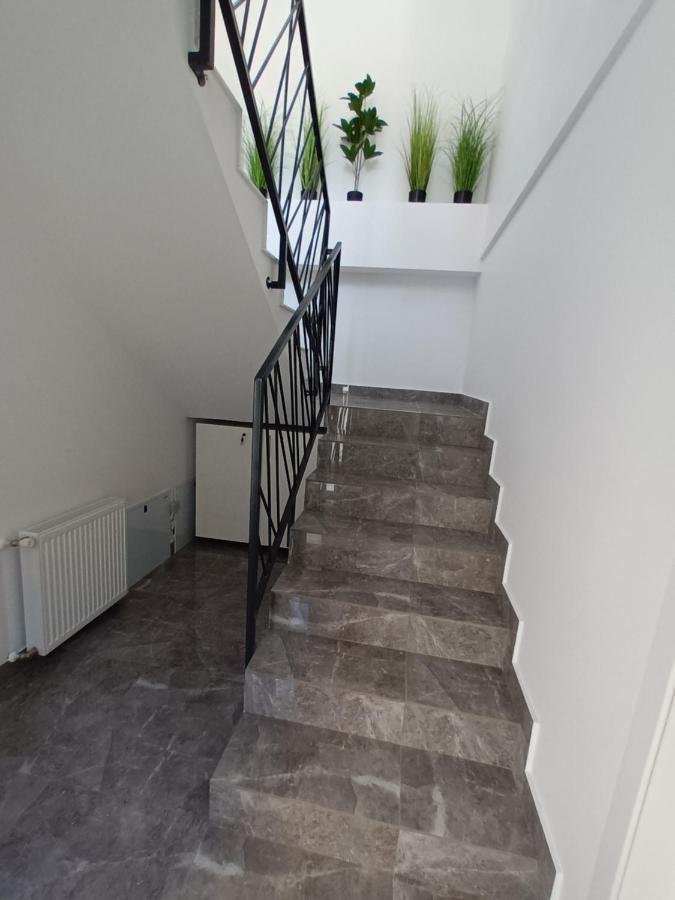 Old Town Studio Apartments Baia Mare Exterior foto