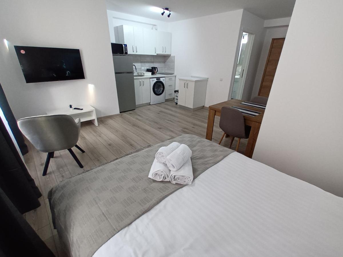 Old Town Studio Apartments Baia Mare Exterior foto