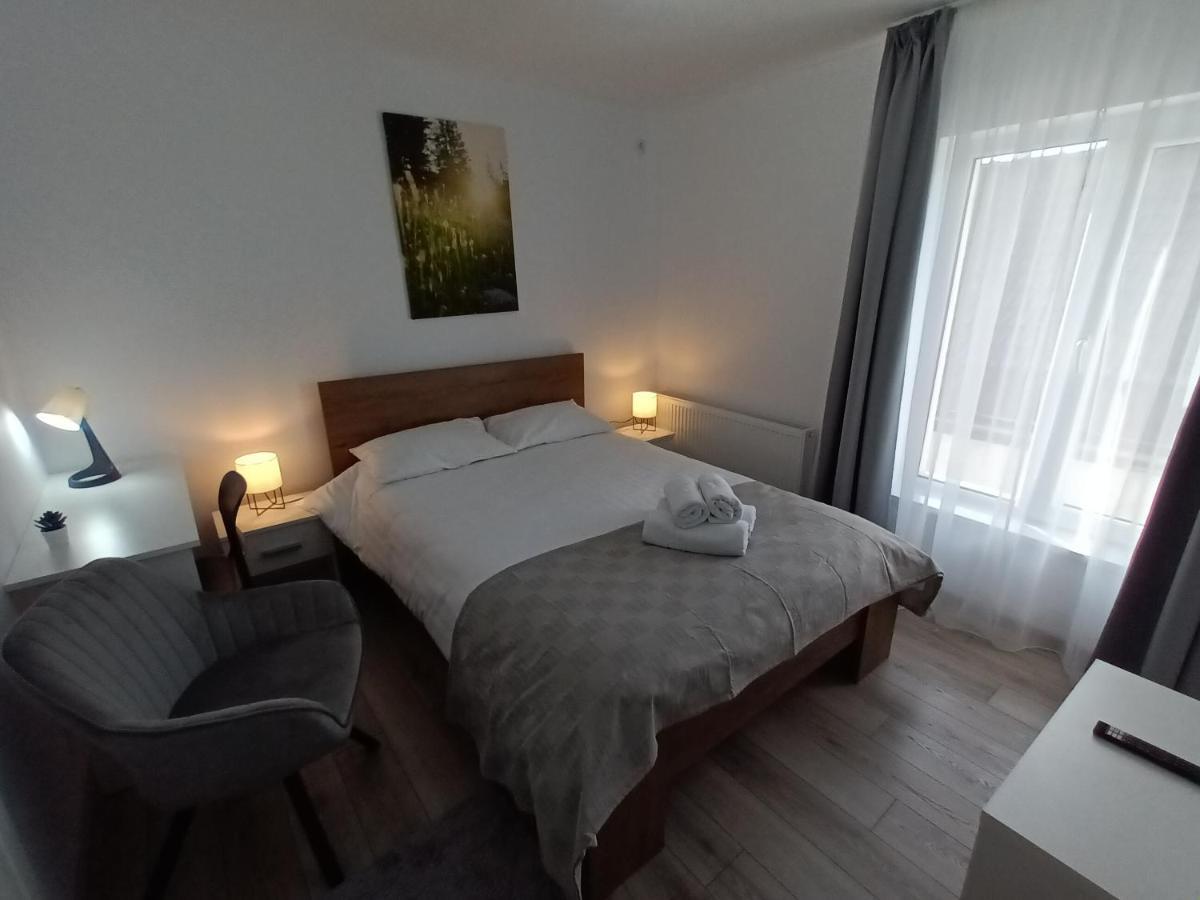 Old Town Studio Apartments Baia Mare Exterior foto