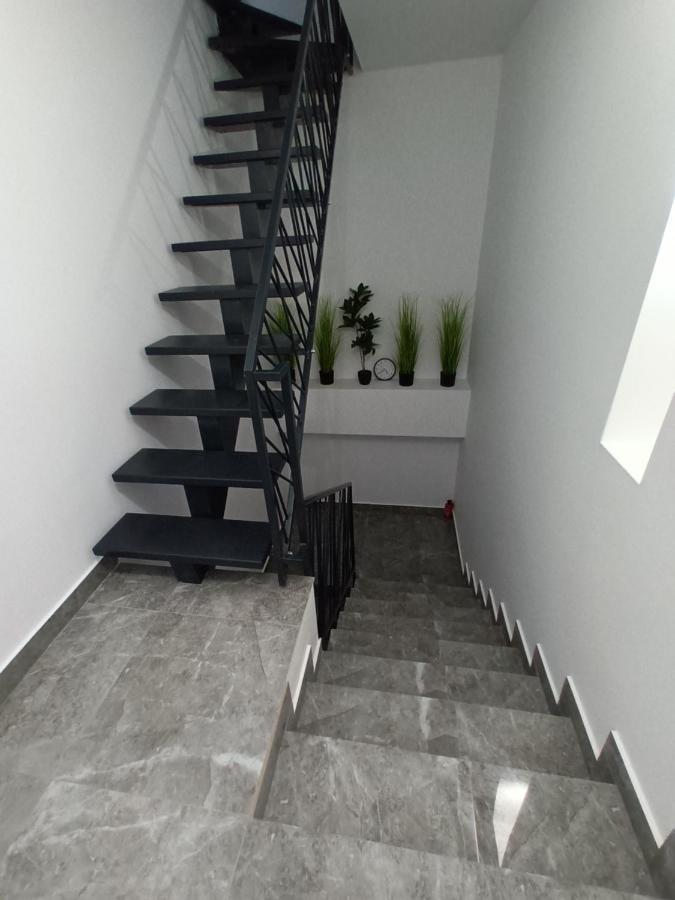 Old Town Studio Apartments Baia Mare Exterior foto